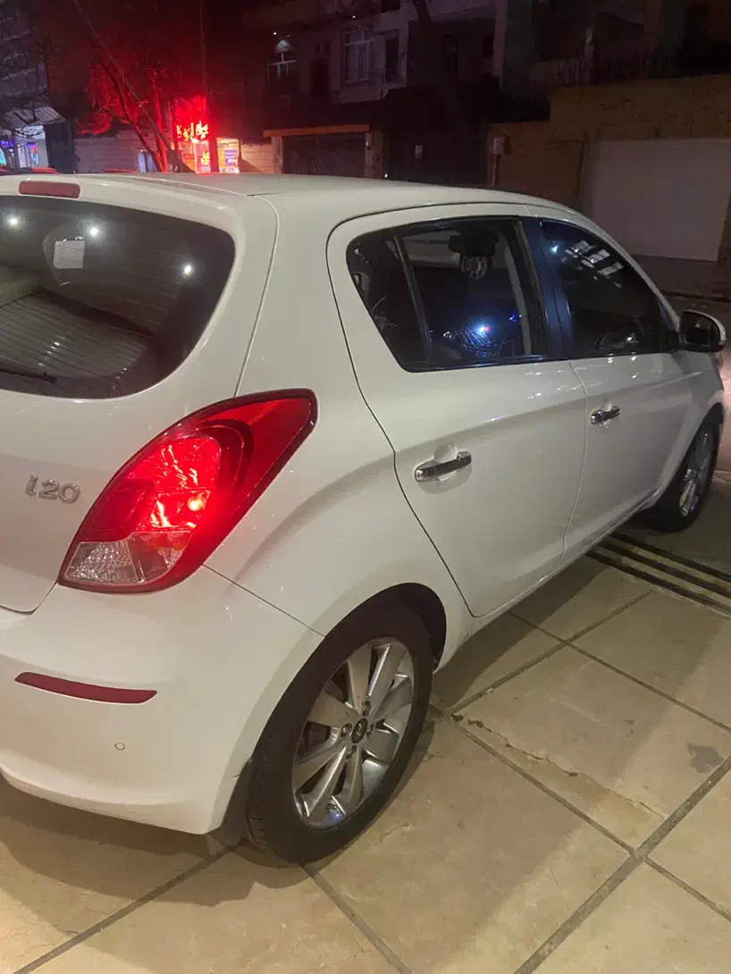 I20 مدل ۲۰۱۵|خودرو سواری و وانت|مشهد, هفت تیر (آب و برق)|دیوار