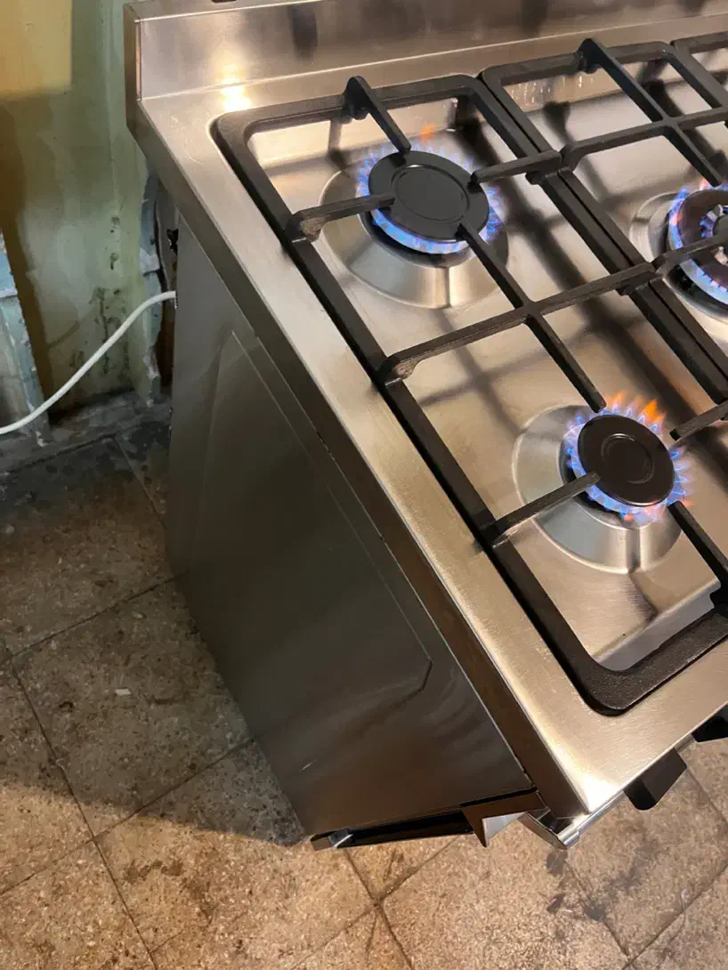 اجاق گاز استیل اسنوا مشابه نو فندار|اجاق گاز و لوازم برقی پخت‌وپز|اصفهان, دستگرده|دیوار