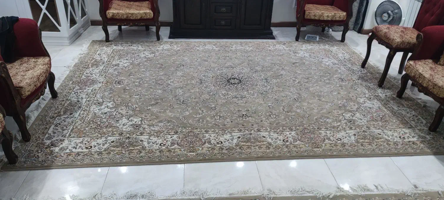 فرش|فرش|پردیس, فاز ۸|دیوار