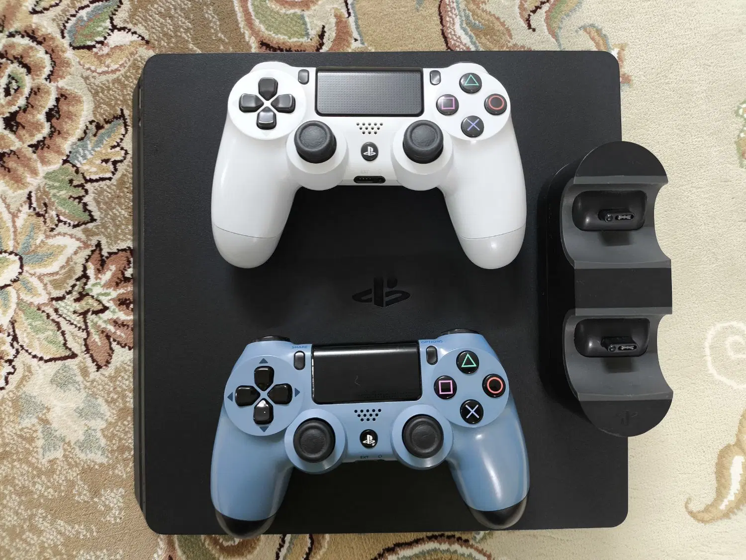 PS4 Slim|کنسول، بازی ویدئویی و آنلاین|بجنورد, |دیوار