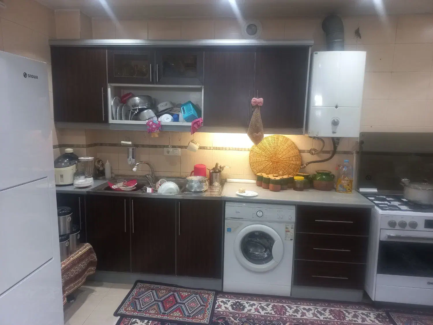 کابینت بدنه فلز درب ام دی اف تمییز با سینک|مصالح و تجهیزات ساختمان|اصفهان, شهرک میلاد|دیوار