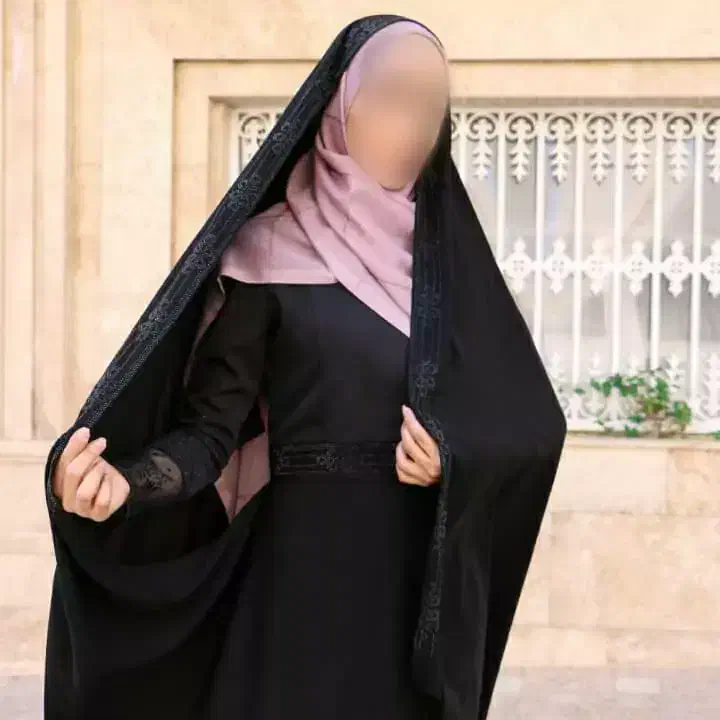 چادر مشکی|لباس|خرمآباد, |دیوار