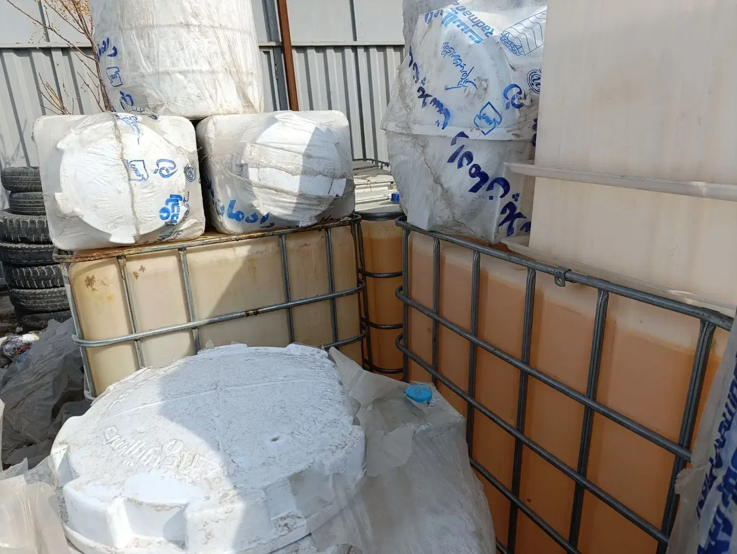 فریم دار / تانکر آب/ ۱۰۰۰ لیتری|مصالح و تجهیزات ساختمان|پاکدشت, پاکدشت (مامازند)|دیوار