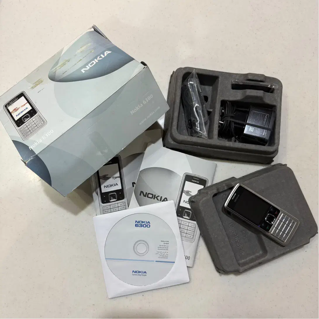 نوکیا ۶۳۰۰ آکبند ، اصلی ، قدیمی و کلکسیونی با کد|موبایل|تهران, فردوسی|دیوار
