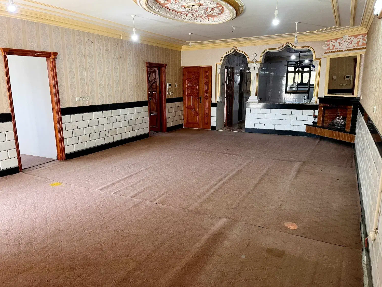 اجاره خانه ویلایی نبش میدان نواب|اجارهٔ خانه و ویلا|آزادشهر, |دیوار