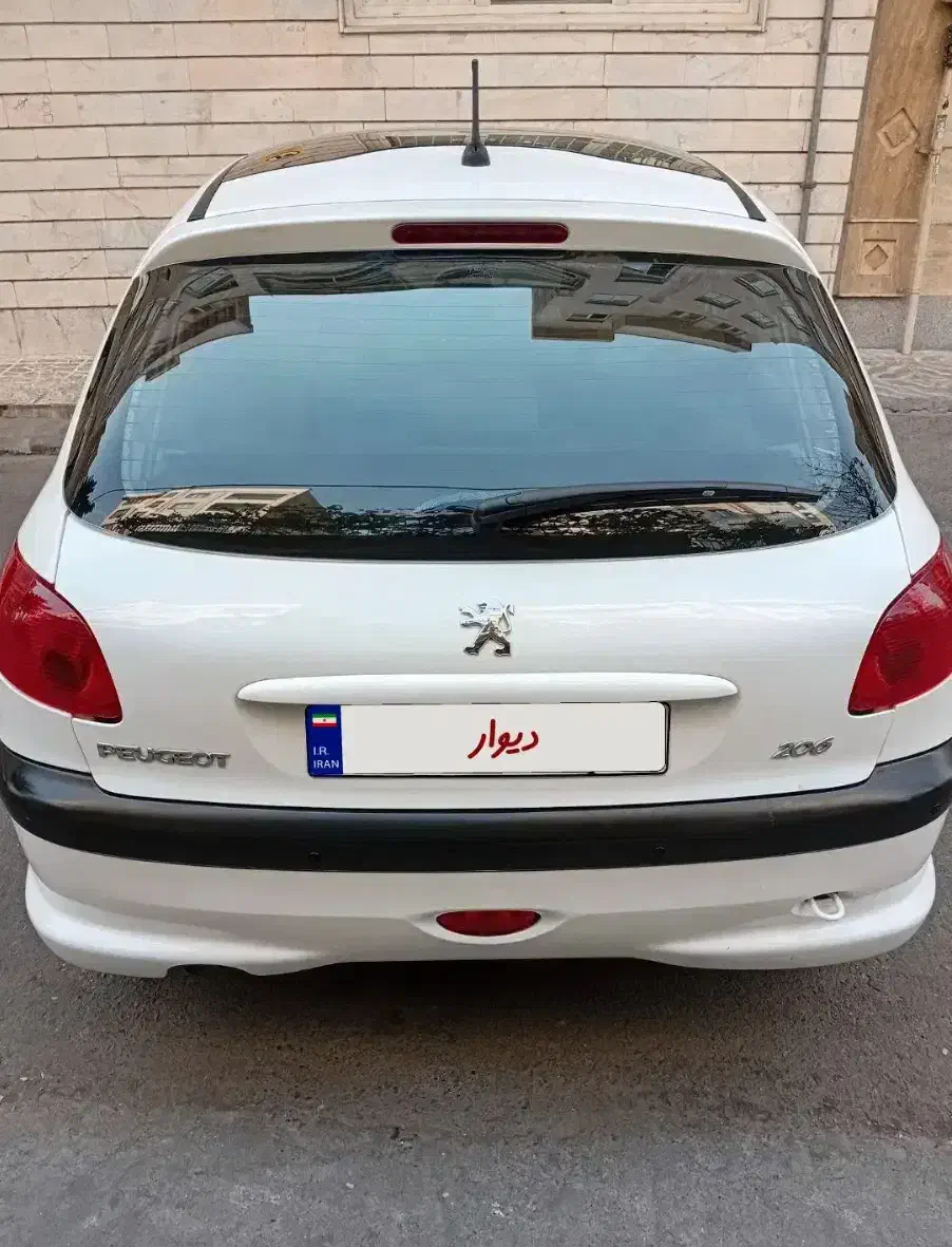 رنت206/اجاره206/اجاره خودرو|خودرو اجارهای|تهران, فلسطین (میدان انقلاب)|دیوار