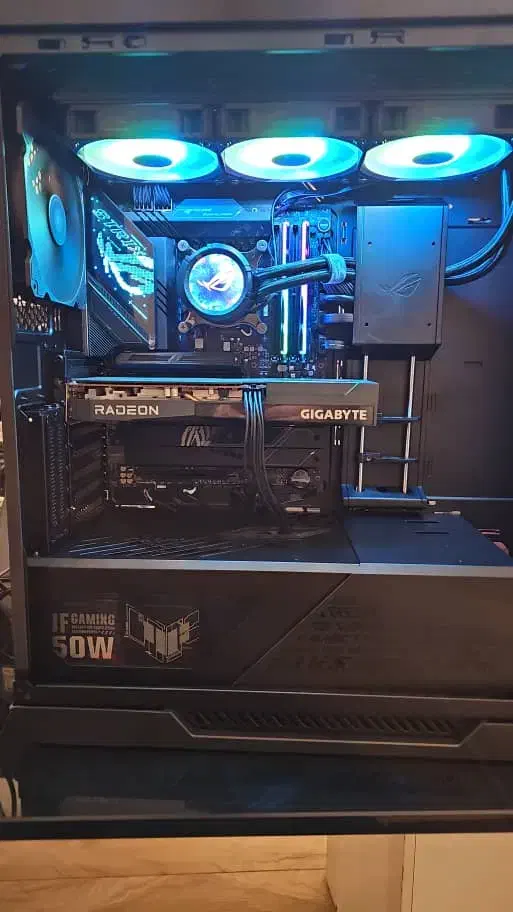 کارت گرافیک ۶۶۰۰ گیگابایت ۸ گیک رم|قطعات و لوازم جانبی رایانه|گرگان, |دیوار