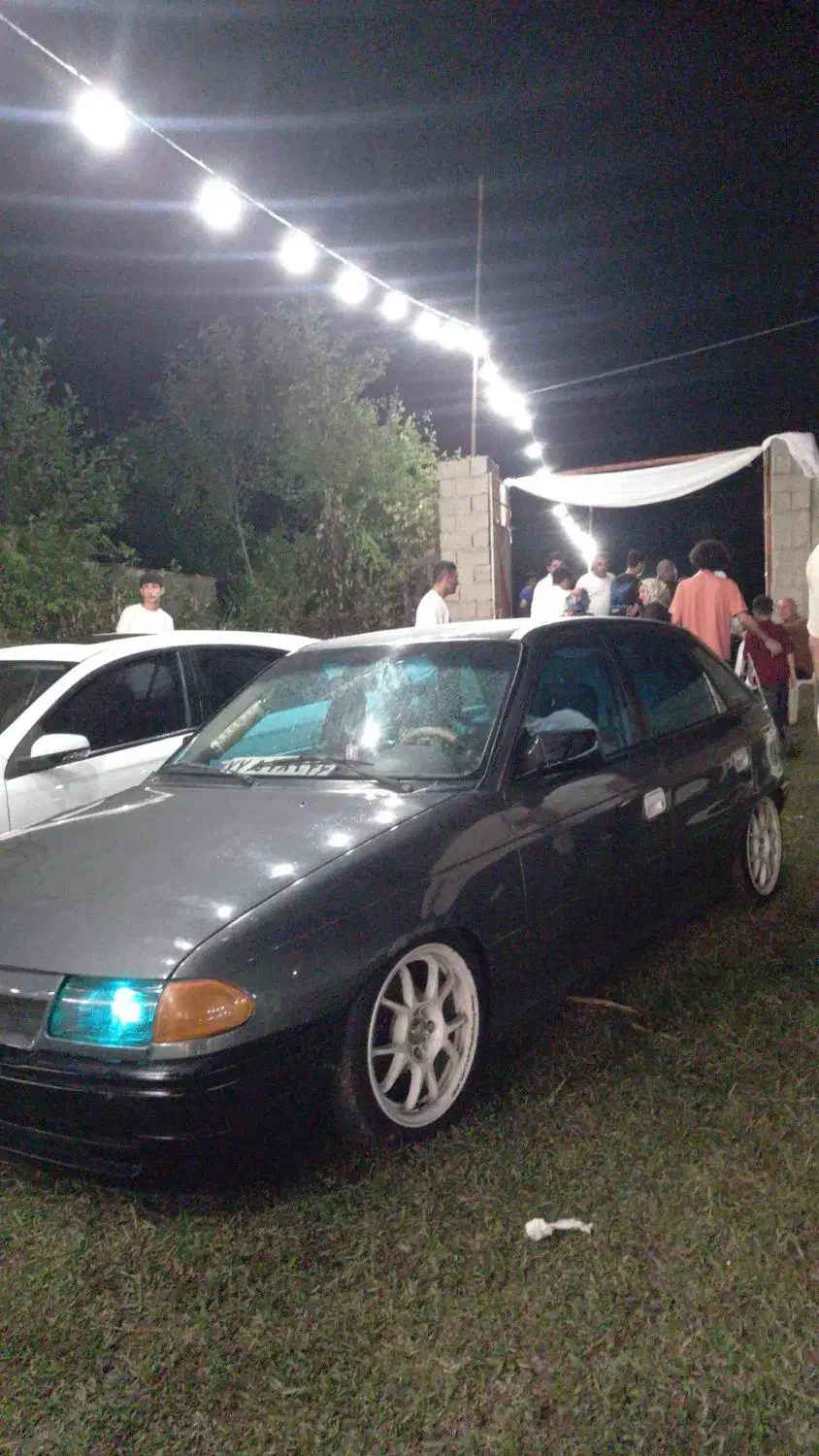 اوپل آسترا|خودرو کلاسیک|تهران, استاد معین|دیوار