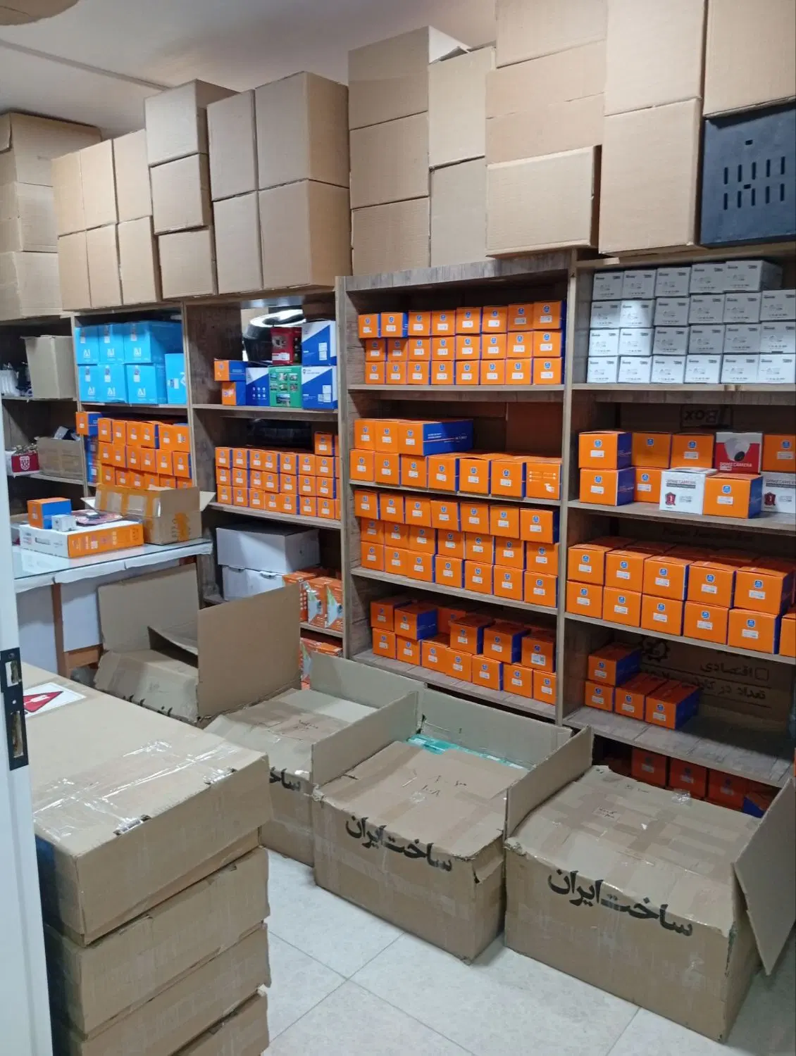 پخش به همکار و عموم،دوربین،دزدگیر،درب اتوماتیک|دوربین مداربسته|اصفهان, درب کوشک|دیوار