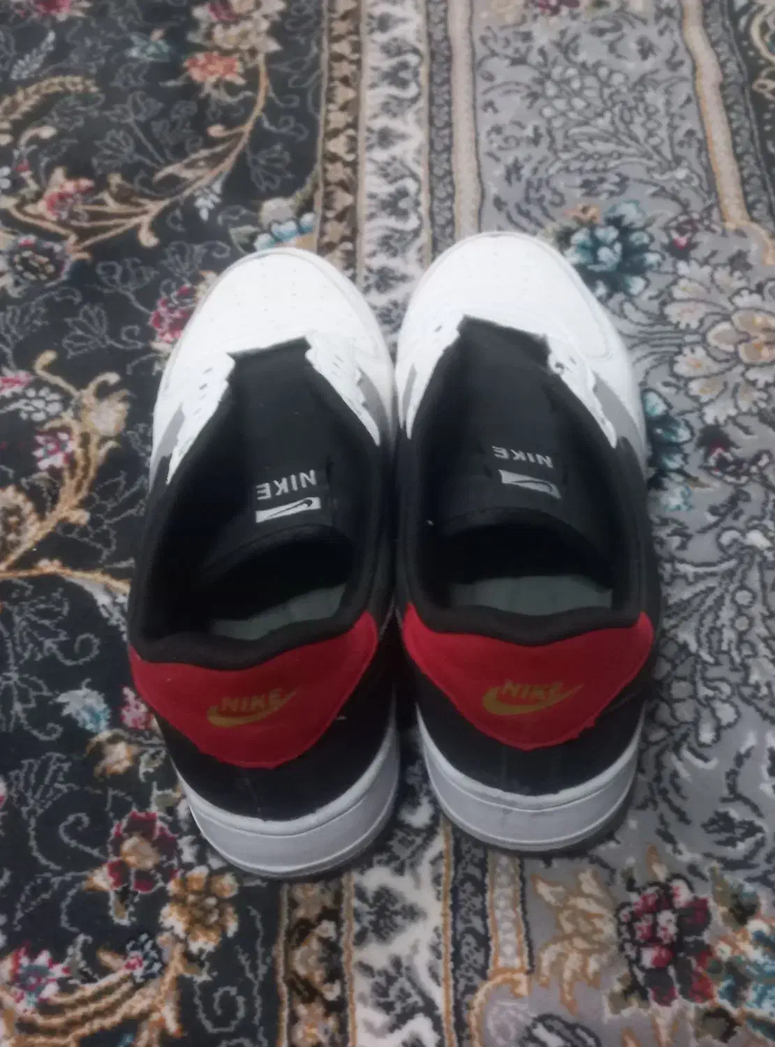 دو مدل کفش فروشی در حد|کیف، کفش، کمربند|سمنان, |دیوار