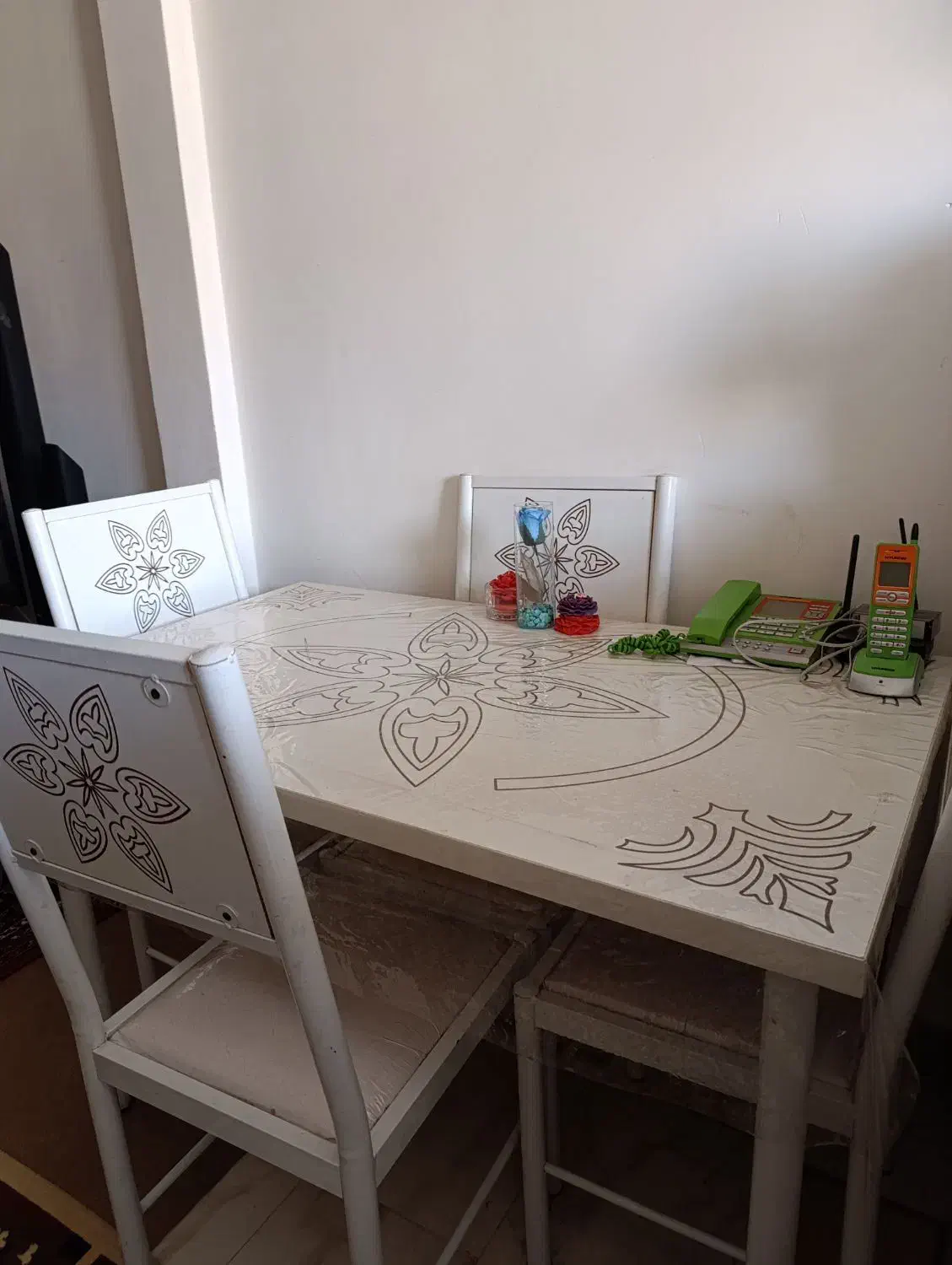 میز غذاخوری 4نفره3500|میز و صندلی غذاخوری|سبزوار, امیر کبیر|دیوار