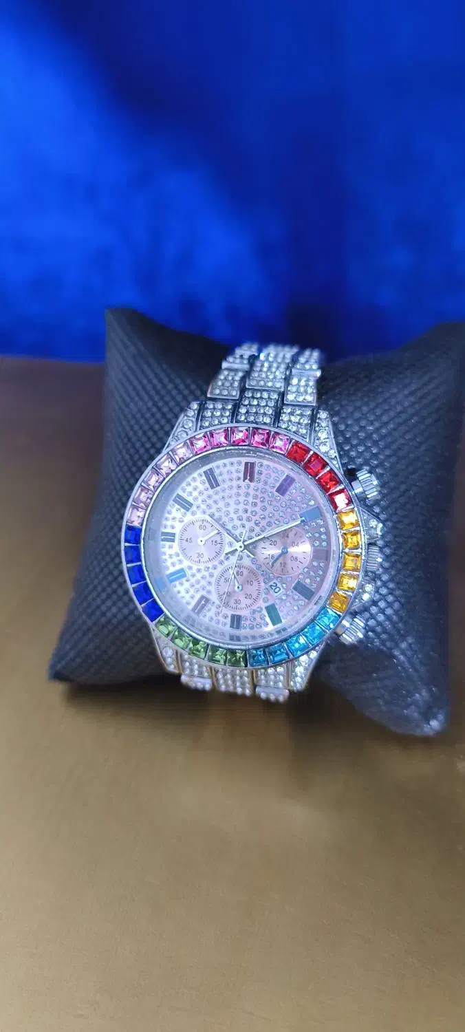 ساعت فول نگین|ساعت|مرودشت, ژیان|دیوار