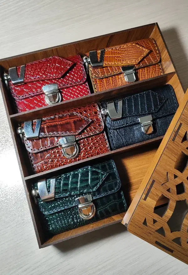 ست جاکارتی و جاسوئیچی چرم طبیعی|کیف، کفش، کمربند|اردبیل, |دیوار