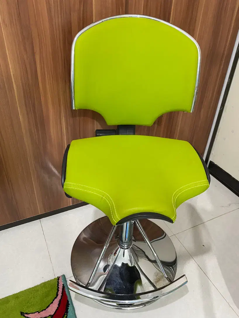 صندلی آشپزخانه|صندلی و نیمکت|اهواز, کوروش|دیوار