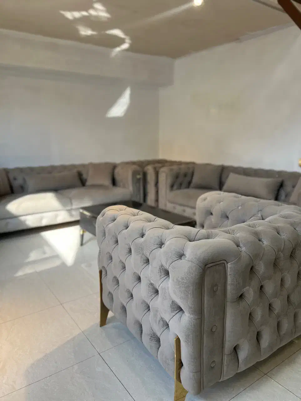 مبل چستر|مبلمان خانگی و میز عسلی|رشت, خواهر امام|دیوار