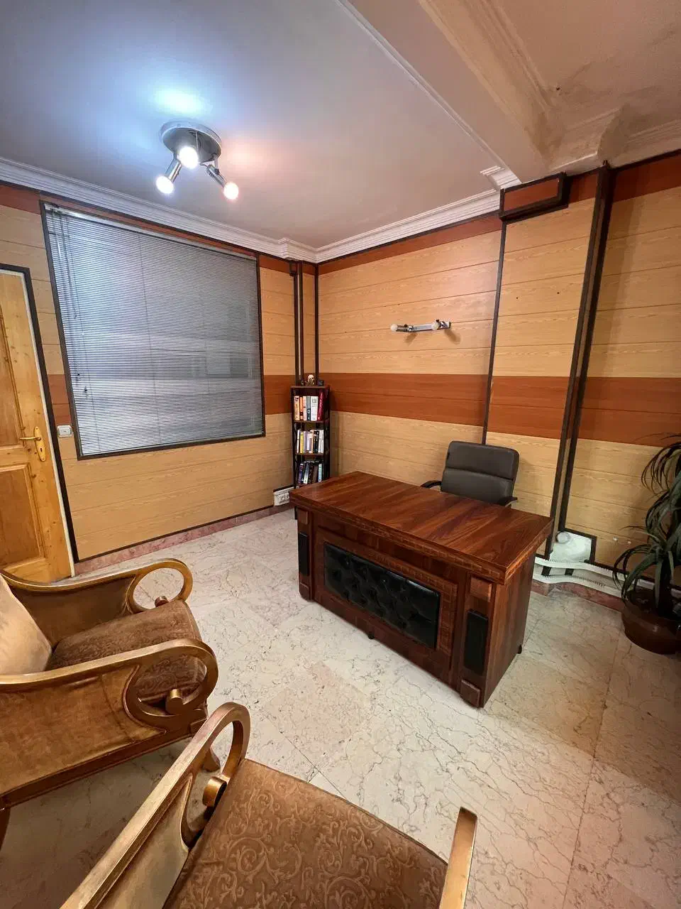 اجاره اتاق از مطب سه روز در هفته|اجارهٔ دفتر کار، اتاق اداری، مطب|تهران, درب دوم|دیوار