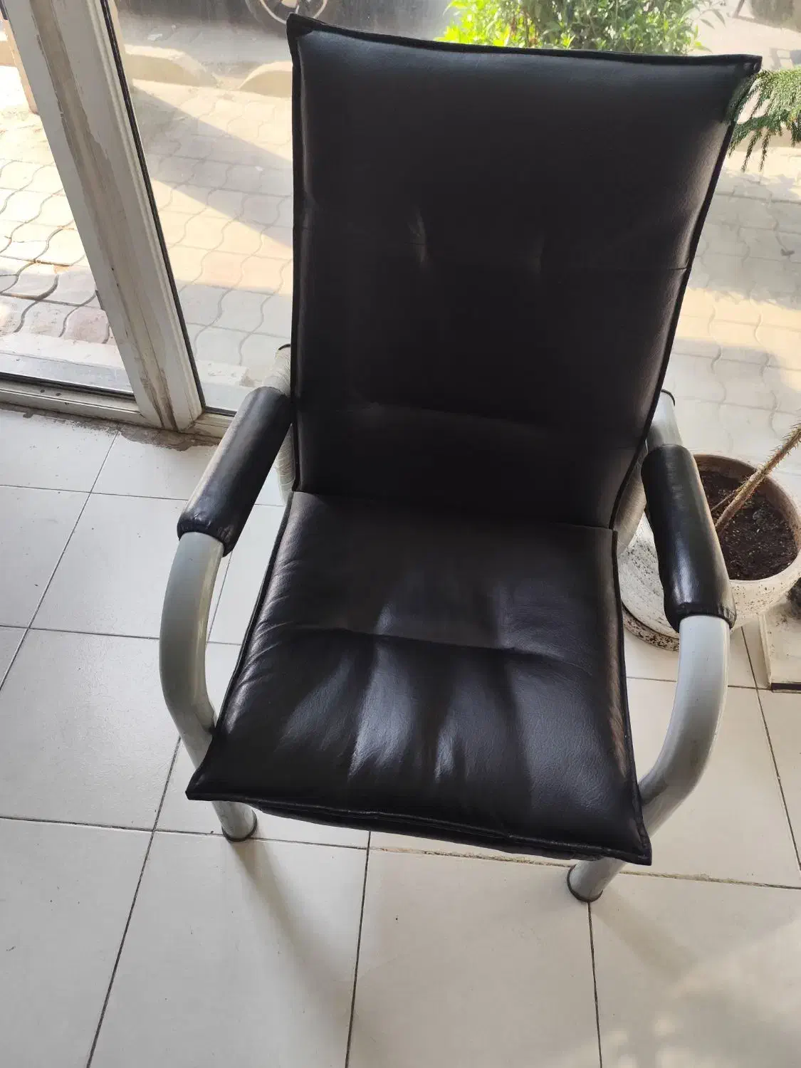 صندلی ارباب رجویی 6عدد|دفتر کار|بوشهر, |دیوار