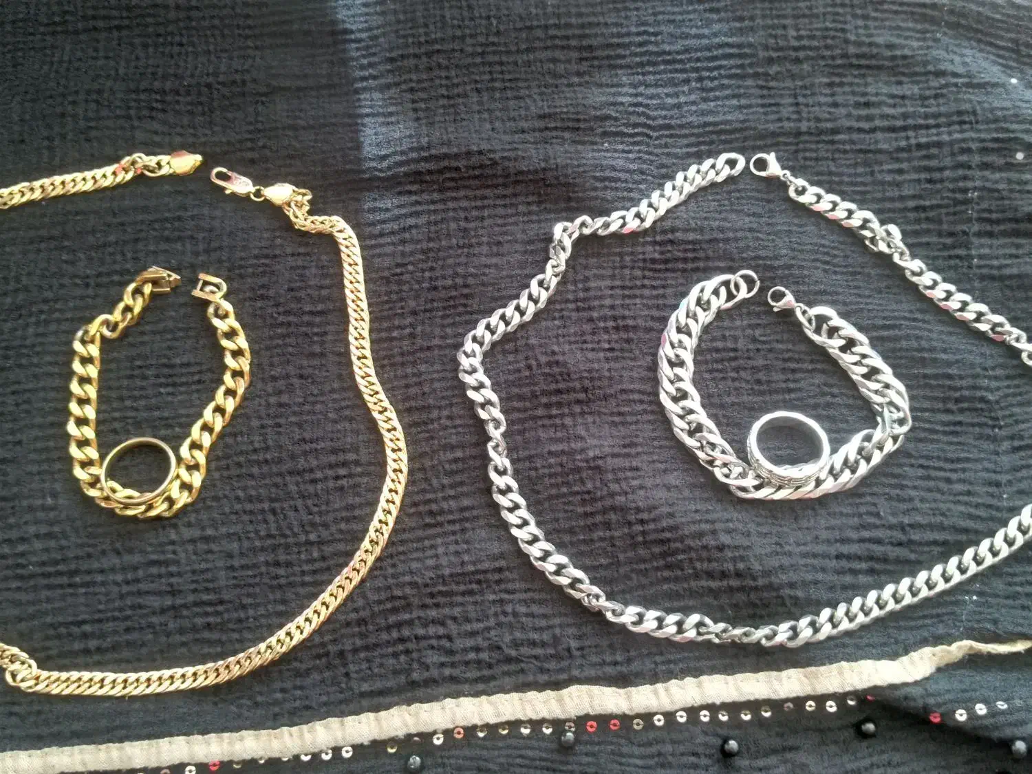 گردبندودستبندوانگشتر|بدلیجات|آستانه اشرفیه, |دیوار