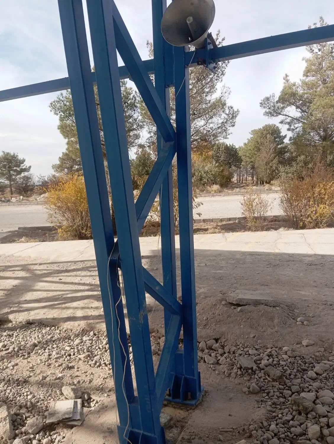 دسته کلید گم سده|اشیا|شهر بابک, |دیوار