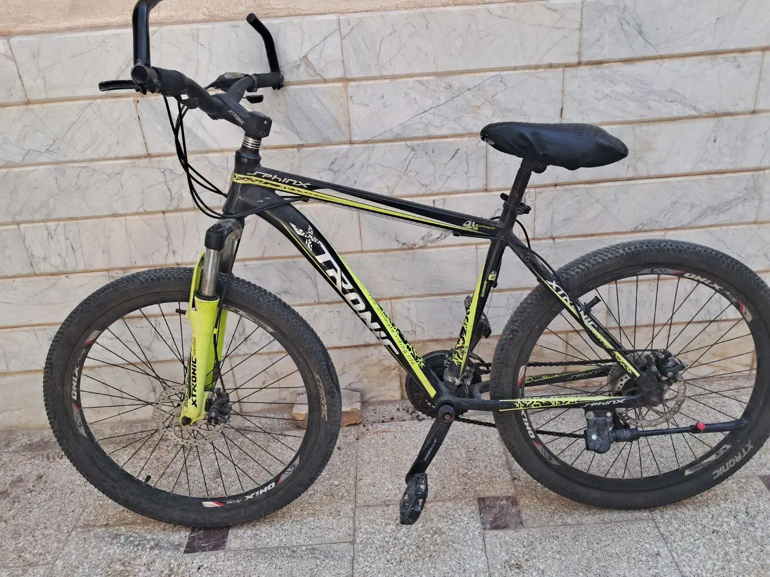 دوچرخه سالم با کاغذ خرید سایز ۲۶ تخفیف هم داره|دوچرخه، اسکیت، اسکوتر|قم, میدان نو|دیوار