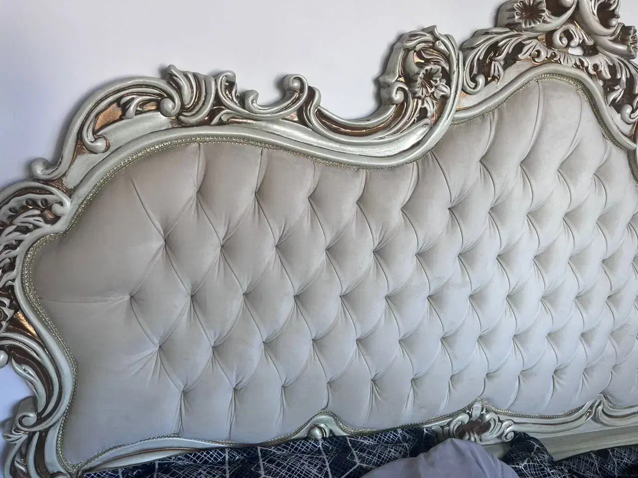 تخت خواب سلطنتی دو نفره|تخت و سرویس خواب|قائم‌شهر, |دیوار