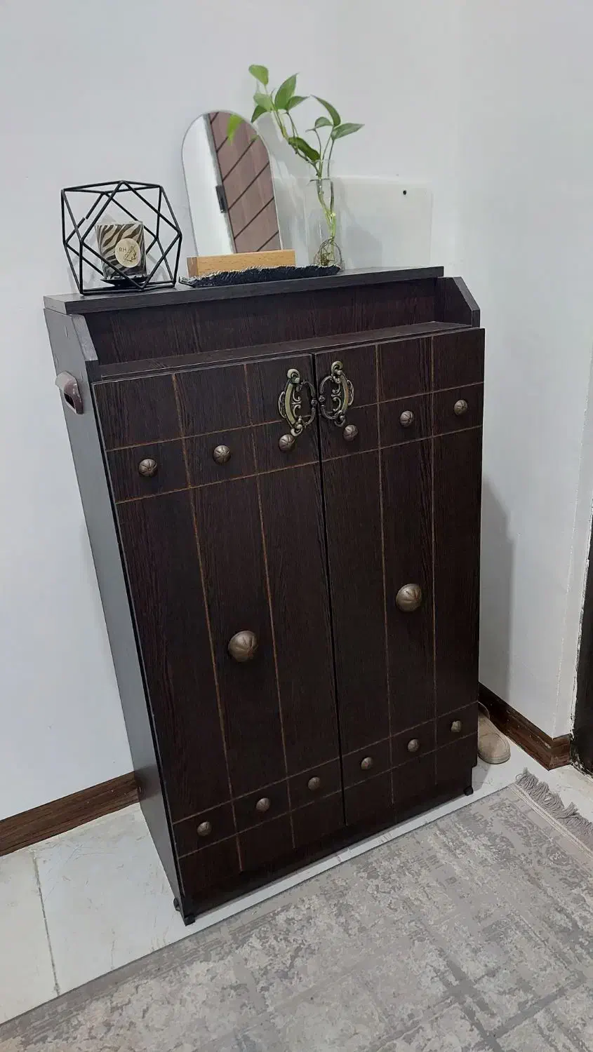 جاکفشی کاملا نو و سالم|جاکفشی، کمد، دراور|برازجان, |دیوار