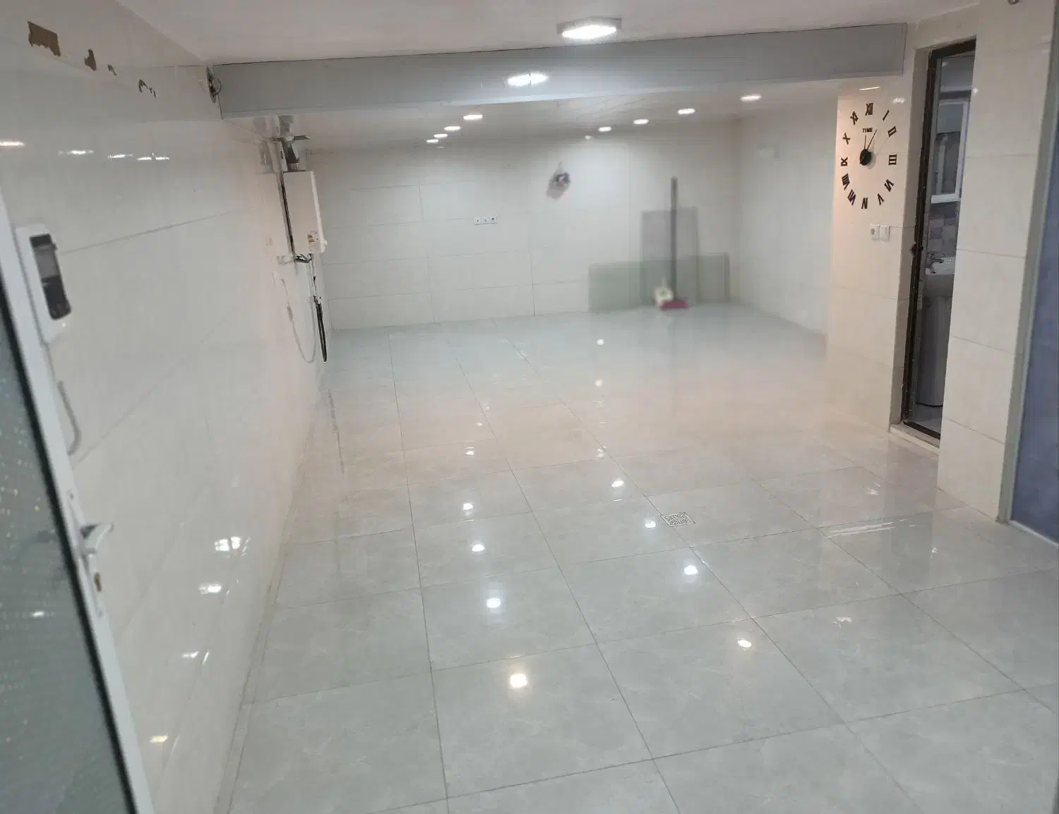 رهن و اجاره واحد اداری ۶۵ متری|اجارهٔ دفتر کار، اتاق اداری، مطب|مبارکه, |دیوار