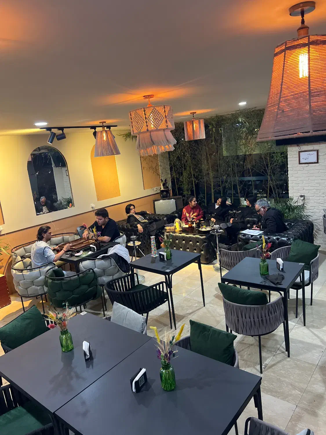 کمک باریستا|استخدام خدمات فروشگاه و رستوران|مشکیندشت, |دیوار