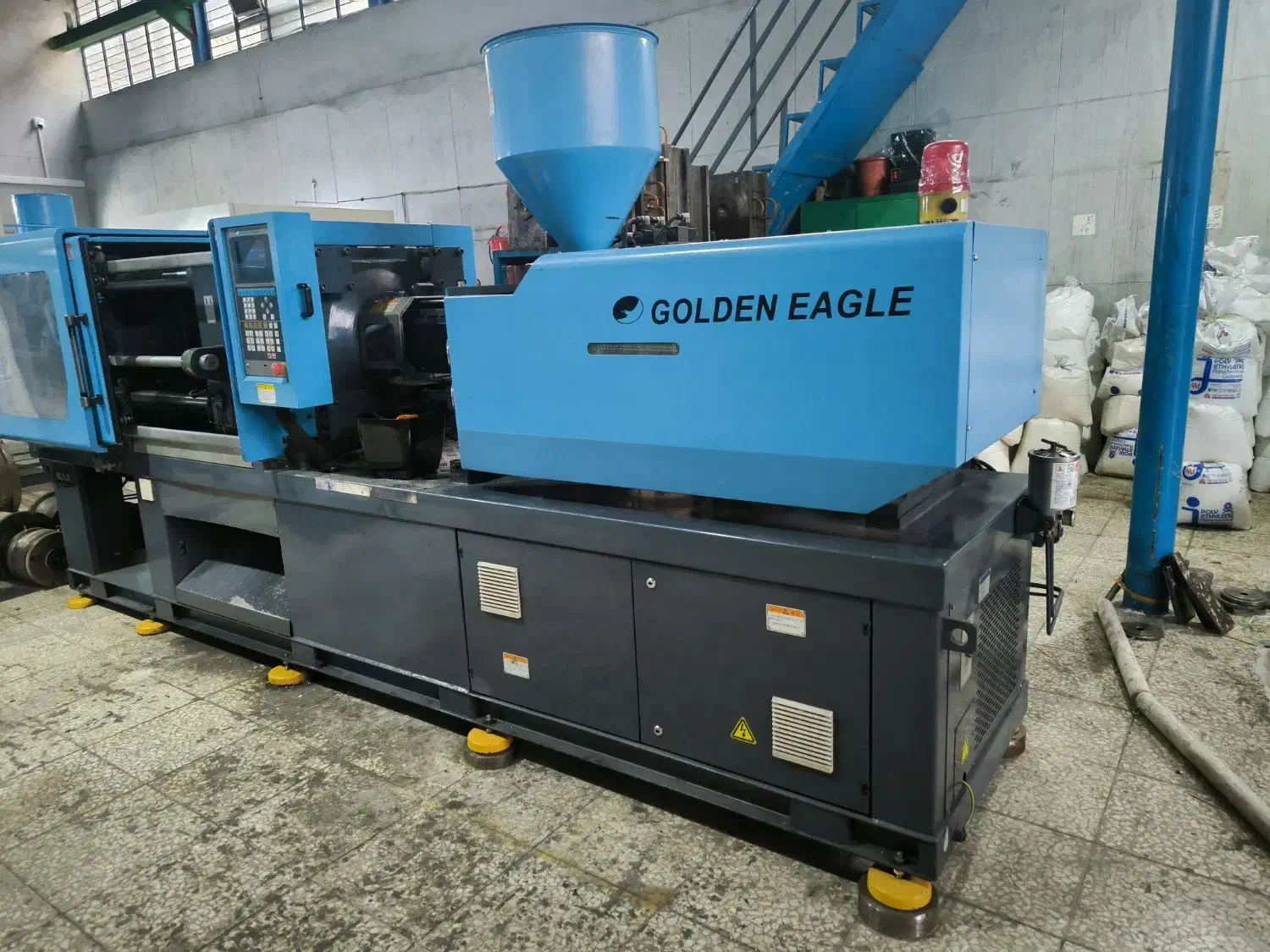 دستگاه تزریق پلاستیک|ماشین‌آلات صنعتی|تهران, جوادیه تهرانپارس|دیوار