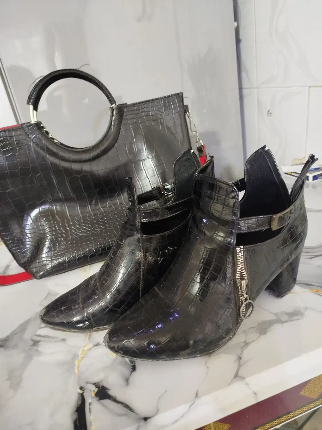 کیف کفش|کیف، کفش، کمربند|جوانرود, |دیوار