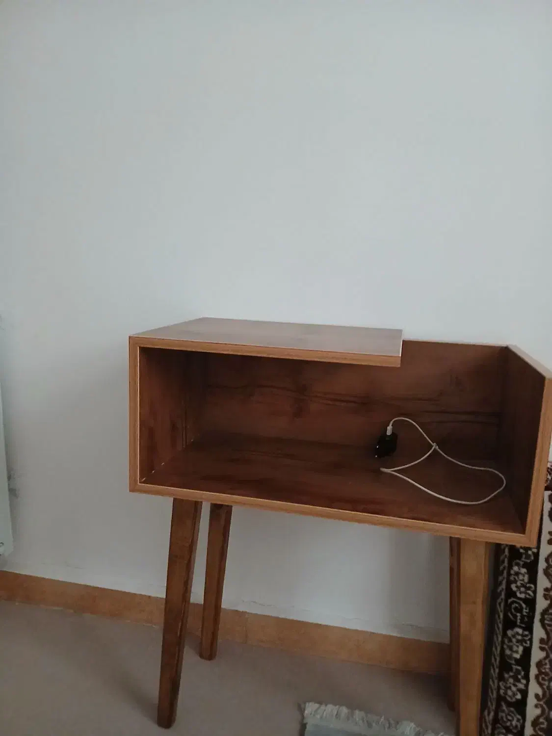 میز تلفن نو|میز تلفن|زاهدان, |دیوار