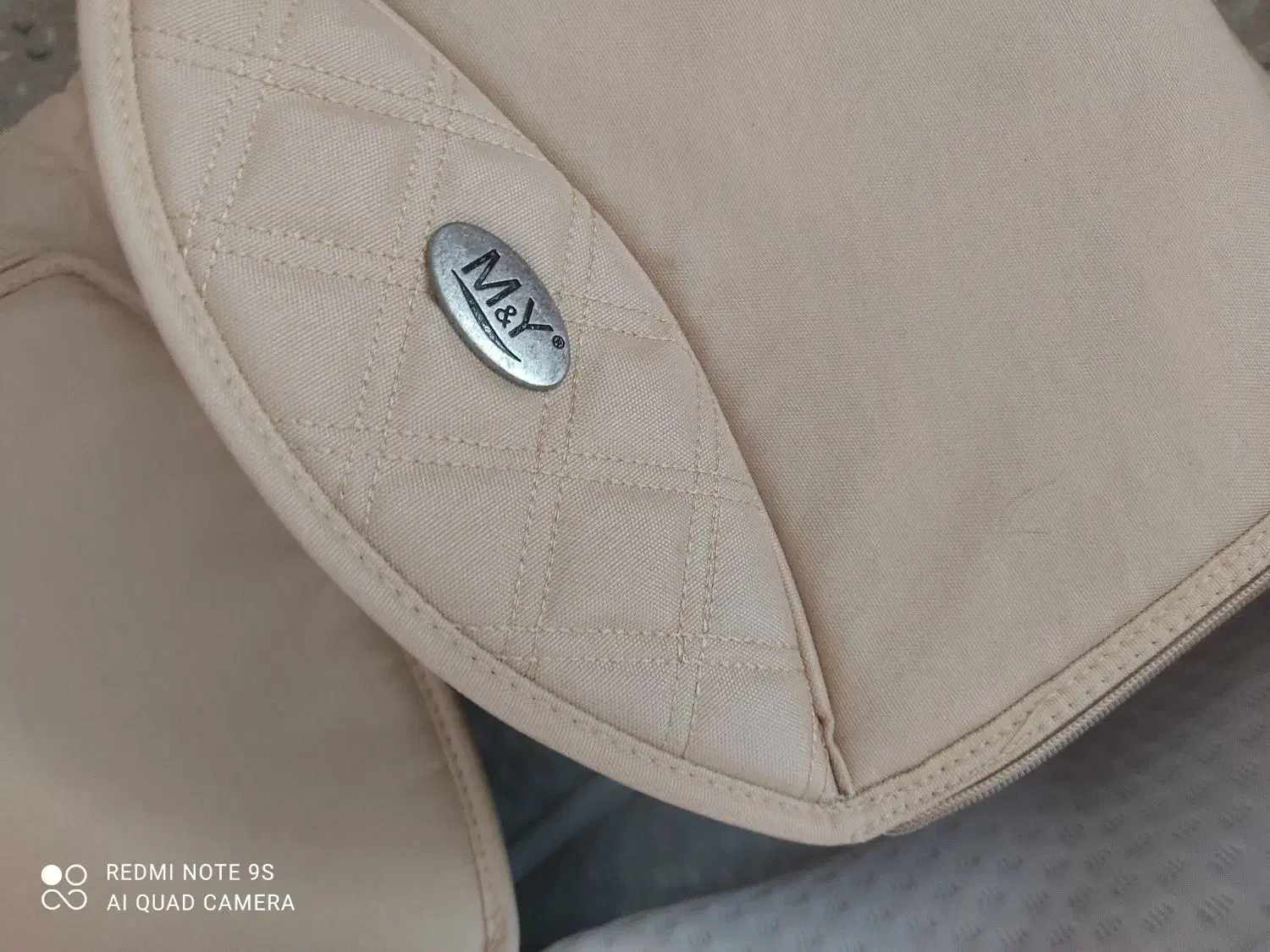 کریر|کالسکه و لوازم جانبی|نهاوند, |دیوار