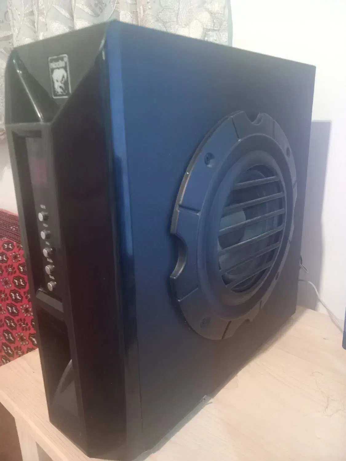 اسپیکر|سیستم صوتی خانگی|بومهن, |دیوار