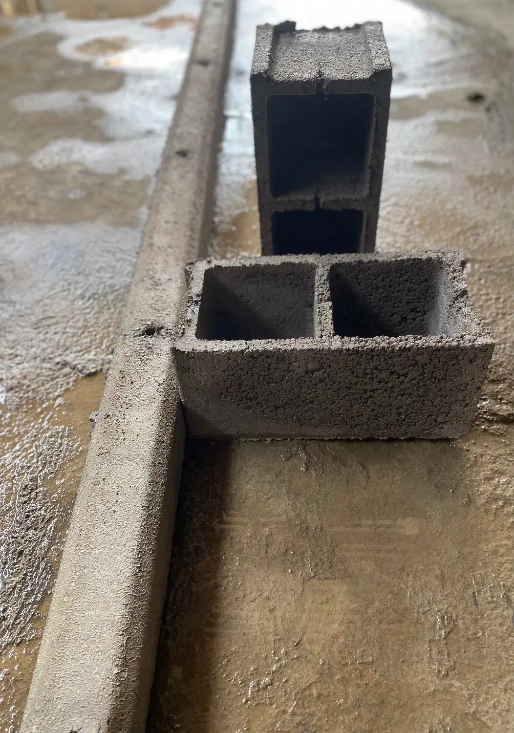 بلوک سیمانی و پایه فنس|مصالح و تجهیزات ساختمان|محمدیه-قزوین, |دیوار