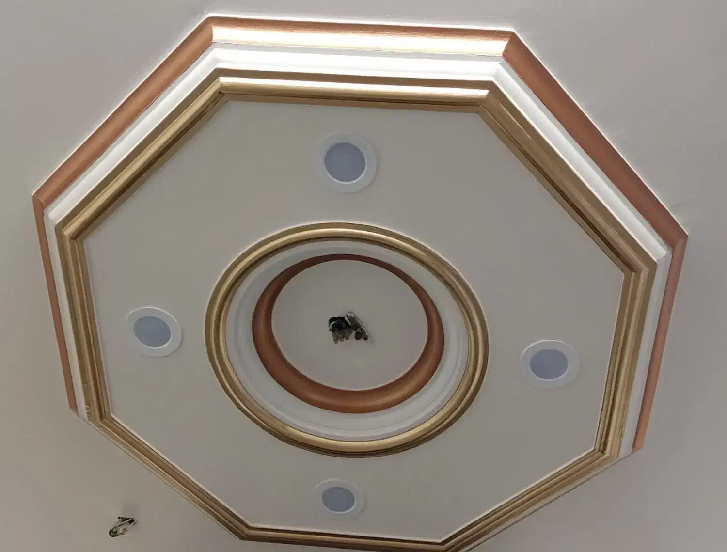 رنگ‌کاری ونقاشی ساختمان|خدمات پیشه و مهارت|قم, بکایی|دیوار