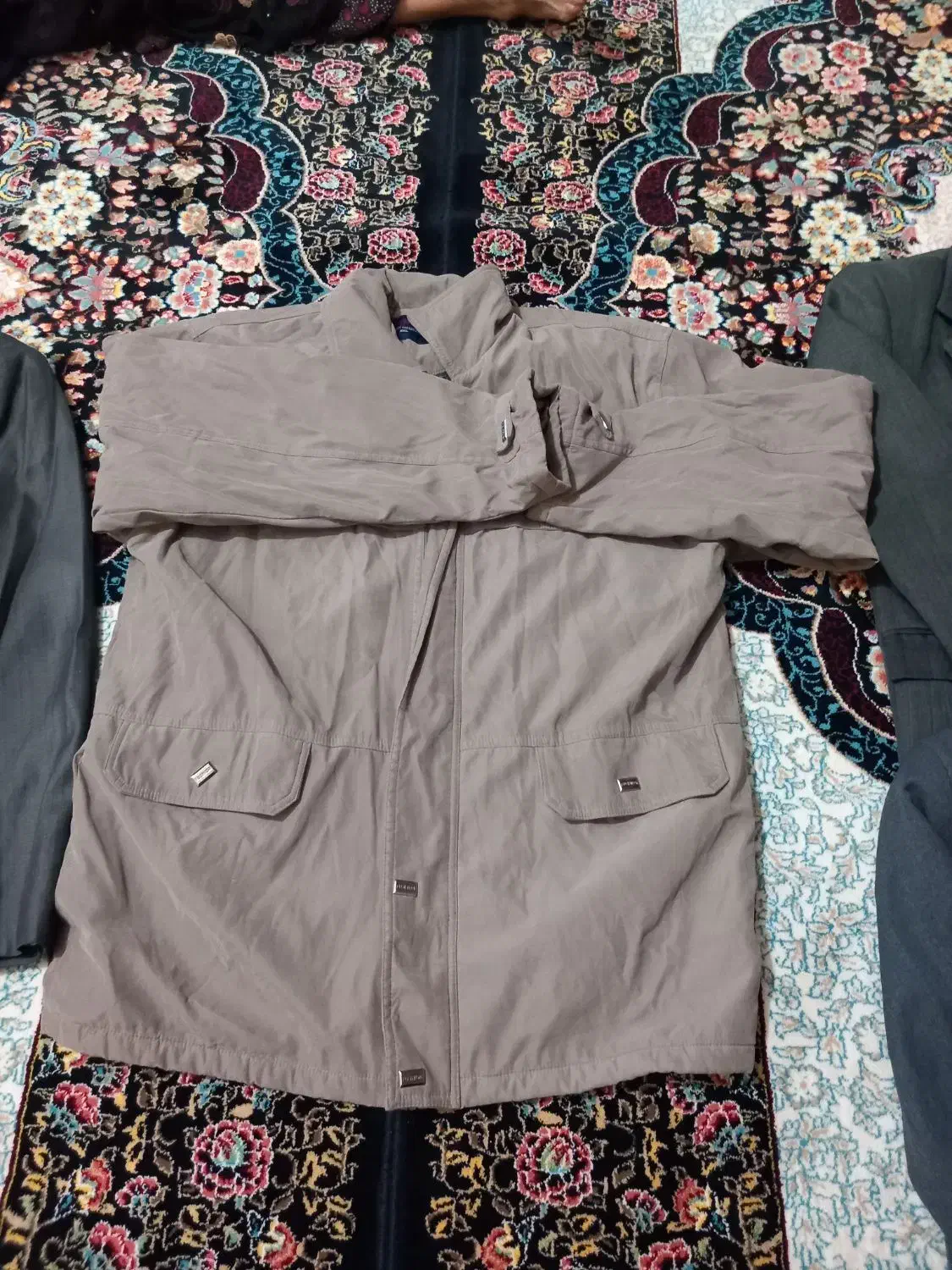 یکعددکافشنبا۳عددکت|لباس|اسلامآباد غرب, |دیوار