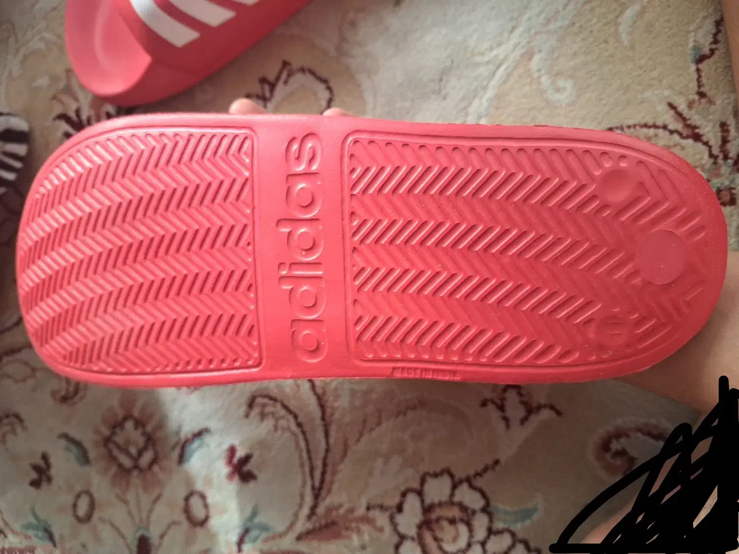 دمپایی ادیداس اورجینال|کیف، کفش، کمربند|اصفهان, چرخاب|دیوار