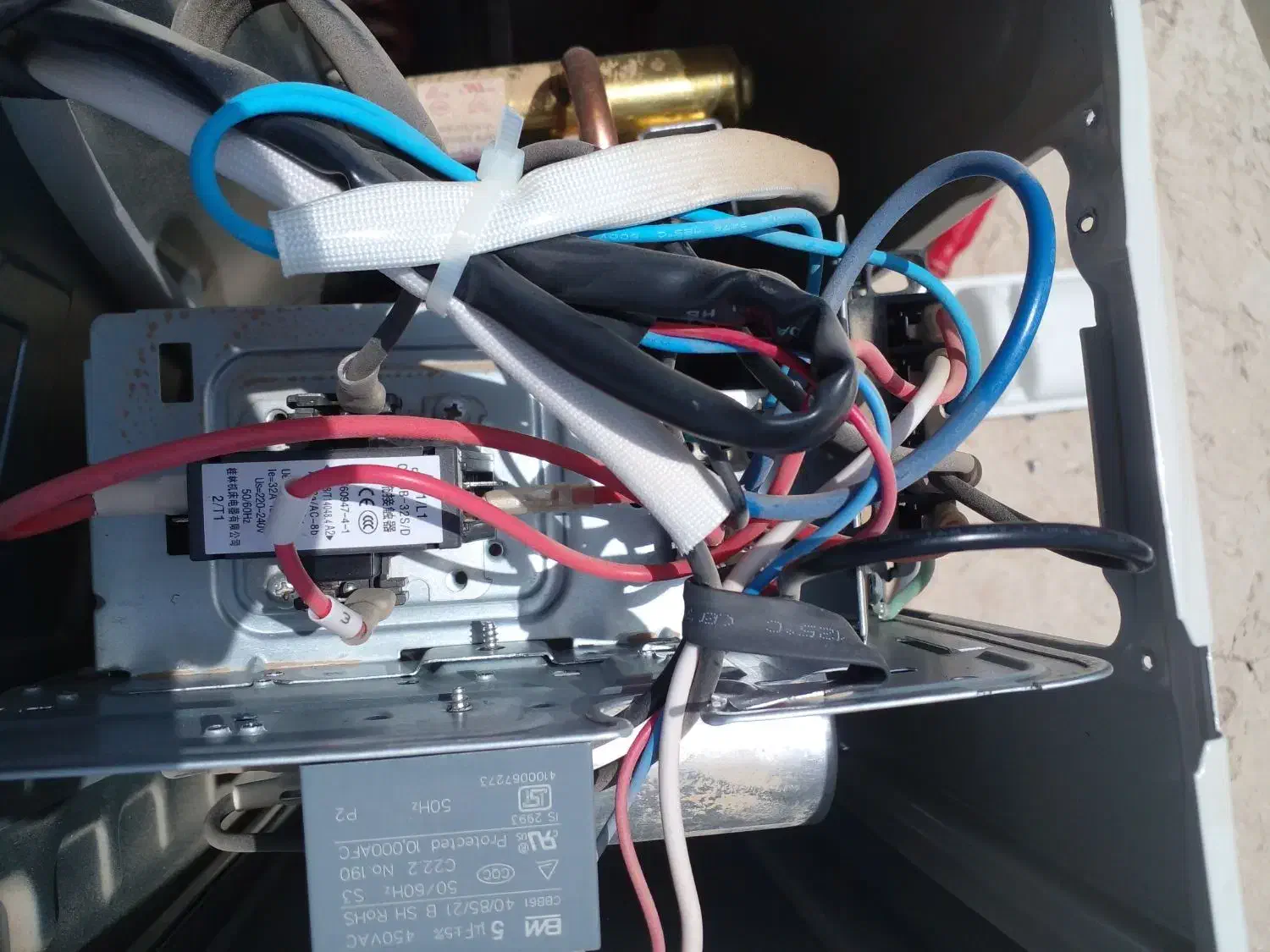 نصب وسرویس اسپیلت دوست محمد|خدمات پیشه و مهارت|زابل, |دیوار