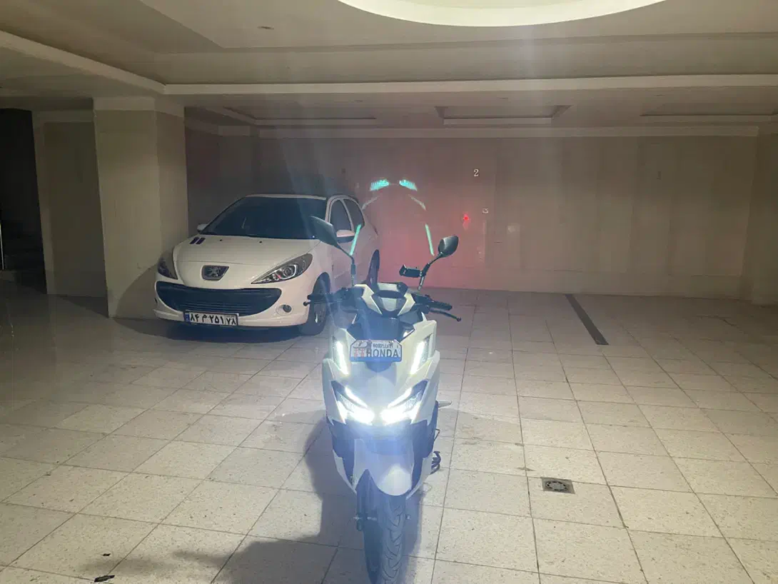 گلگسی واریو ۱۷۰ نیرو موتور|موتورسیکلت|گلستان (تهران), |دیوار