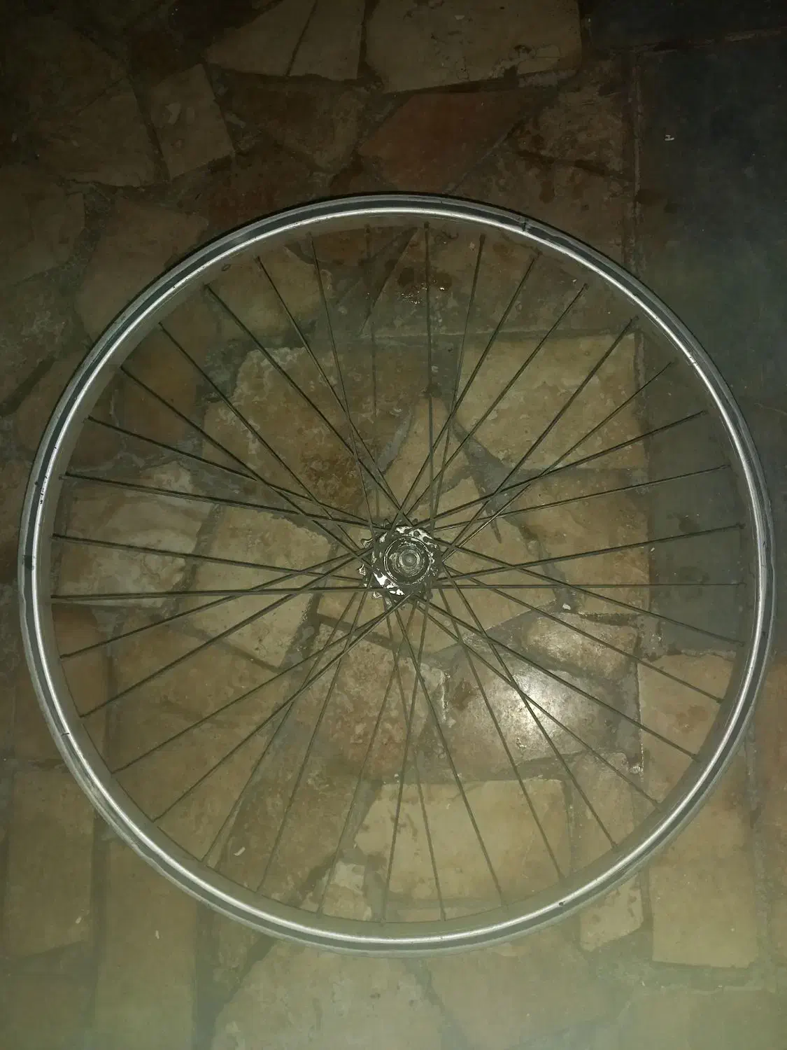 طوقه دوچرخه سایز ۲۶|دوچرخه، اسکیت، اسکوتر|قم, شاه ابراهیم|دیوار