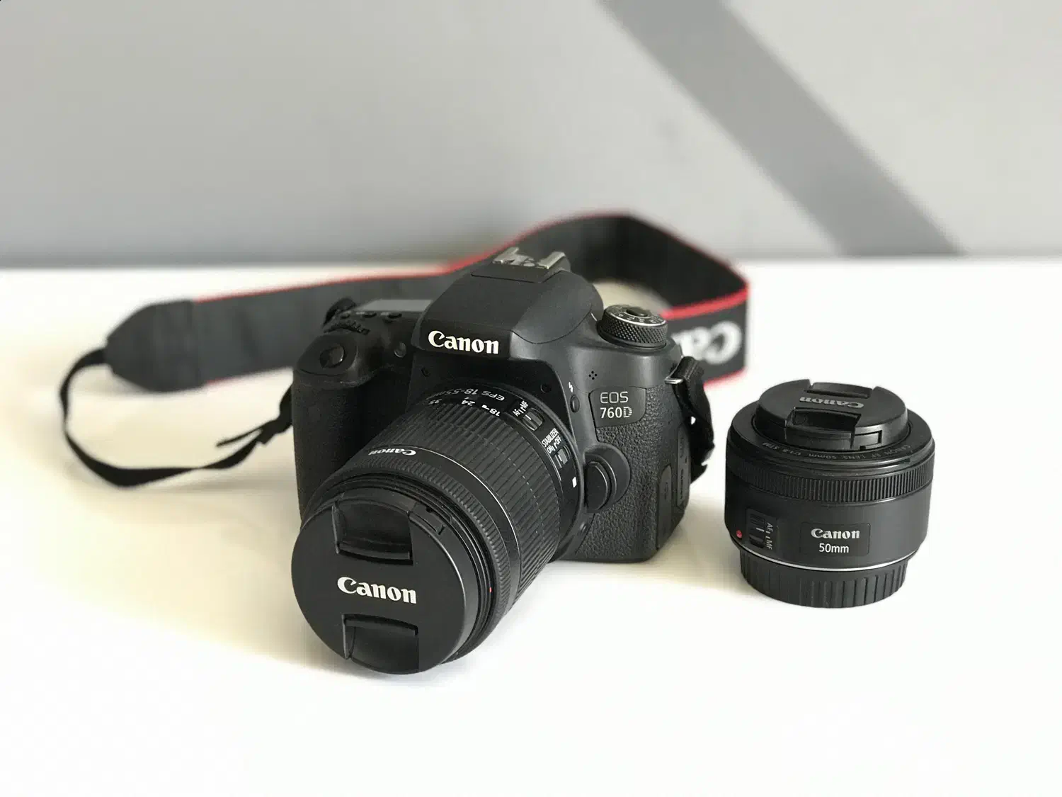 دوربین کنون 760D بسیار تمیز|دوربین عکاسی و فیلم‌برداری|شیراز, شهرک گلستان|دیوار