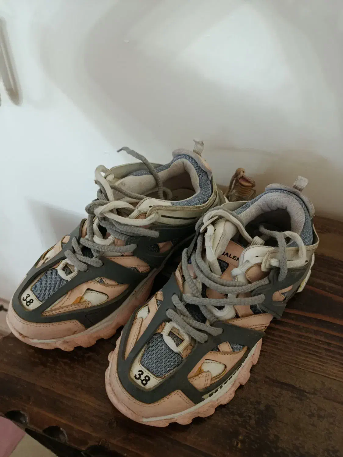 کتونی زنانه بدون هیچ ایرادی سایز۳۸|کیف، کفش، کمربند|قرچک, زیبا شهر|دیوار