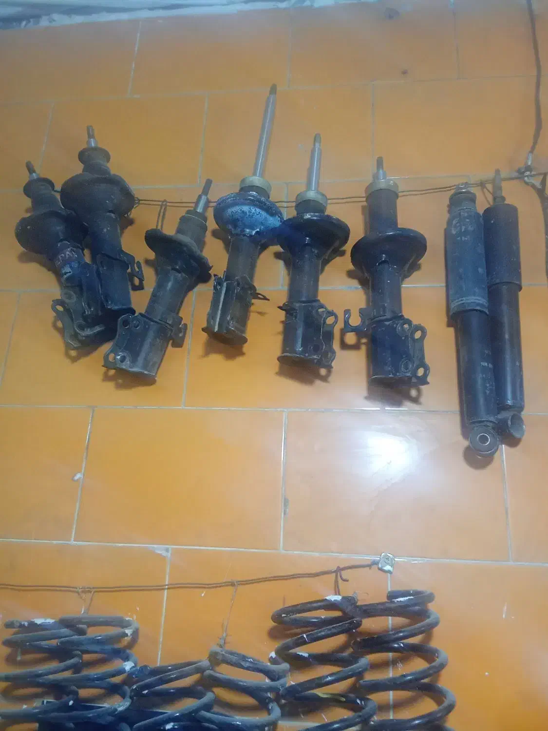 کمک استوک|قطعات یدکی و لوازم جانبی|نیشابور, ابراهیمی|دیوار