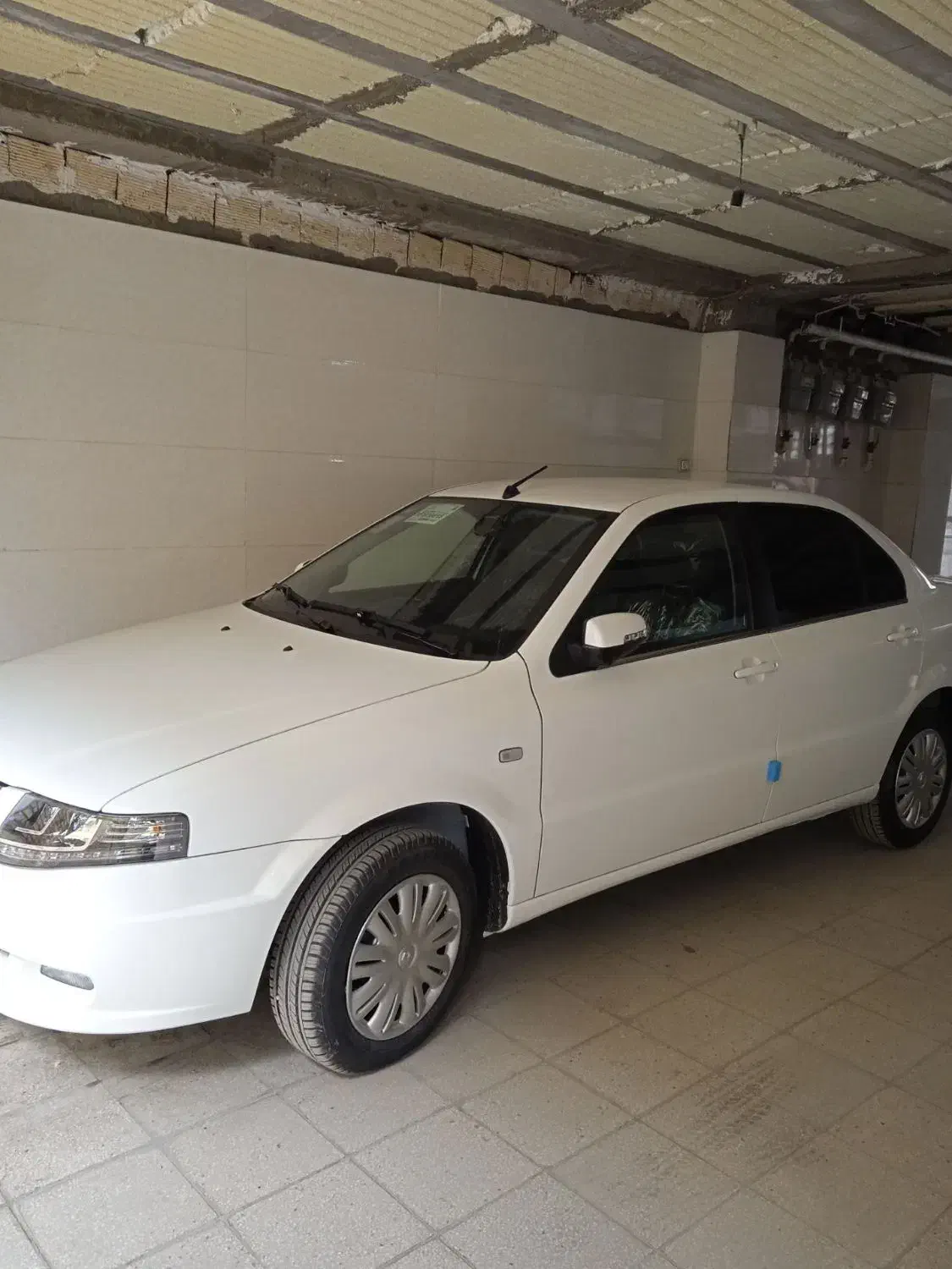 سورن پلاس ۱۴۰۴خشک با موتور XU7P دریچه سیمی|خودرو سواری و وانت|کرمانشاه, |دیوار