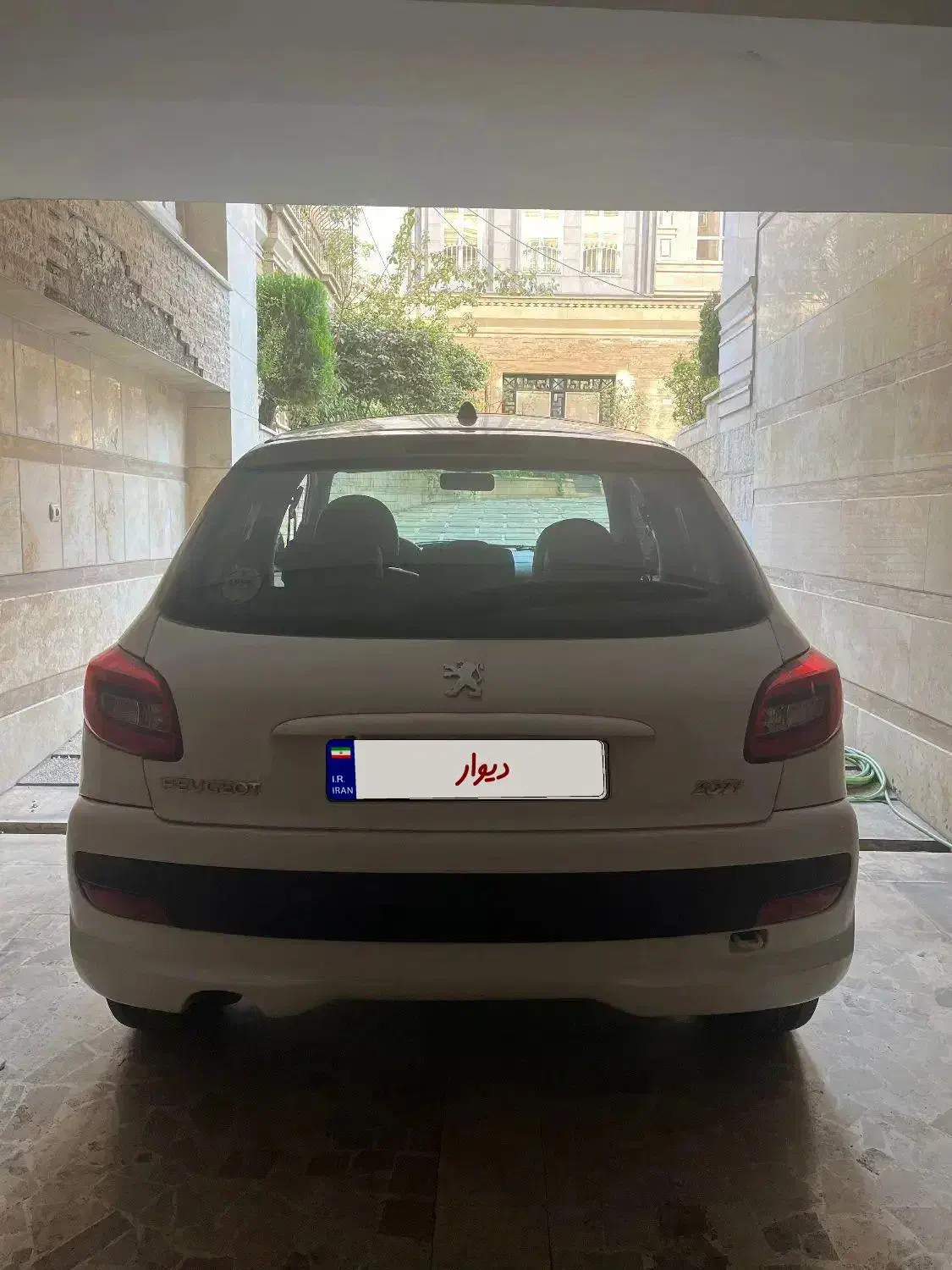 207 پاناروما|خودرو سواری و وانت|تهران, صادقیه|دیوار