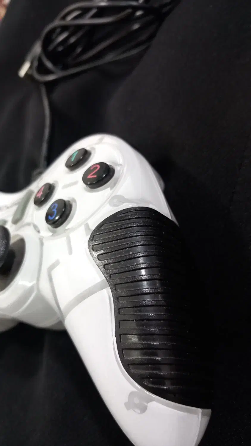 دسته بازی با سیم برند اکسل|کنسول، بازی ویدئویی و آنلاین|ملایر, |دیوار