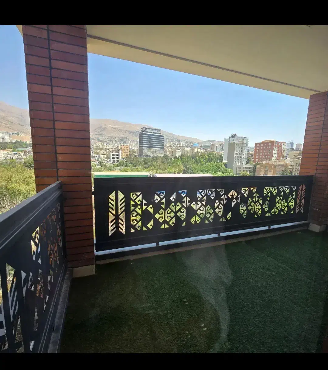 برج ۲۲۰ متر سه خواب/ فول مشاعات/برند ازگل