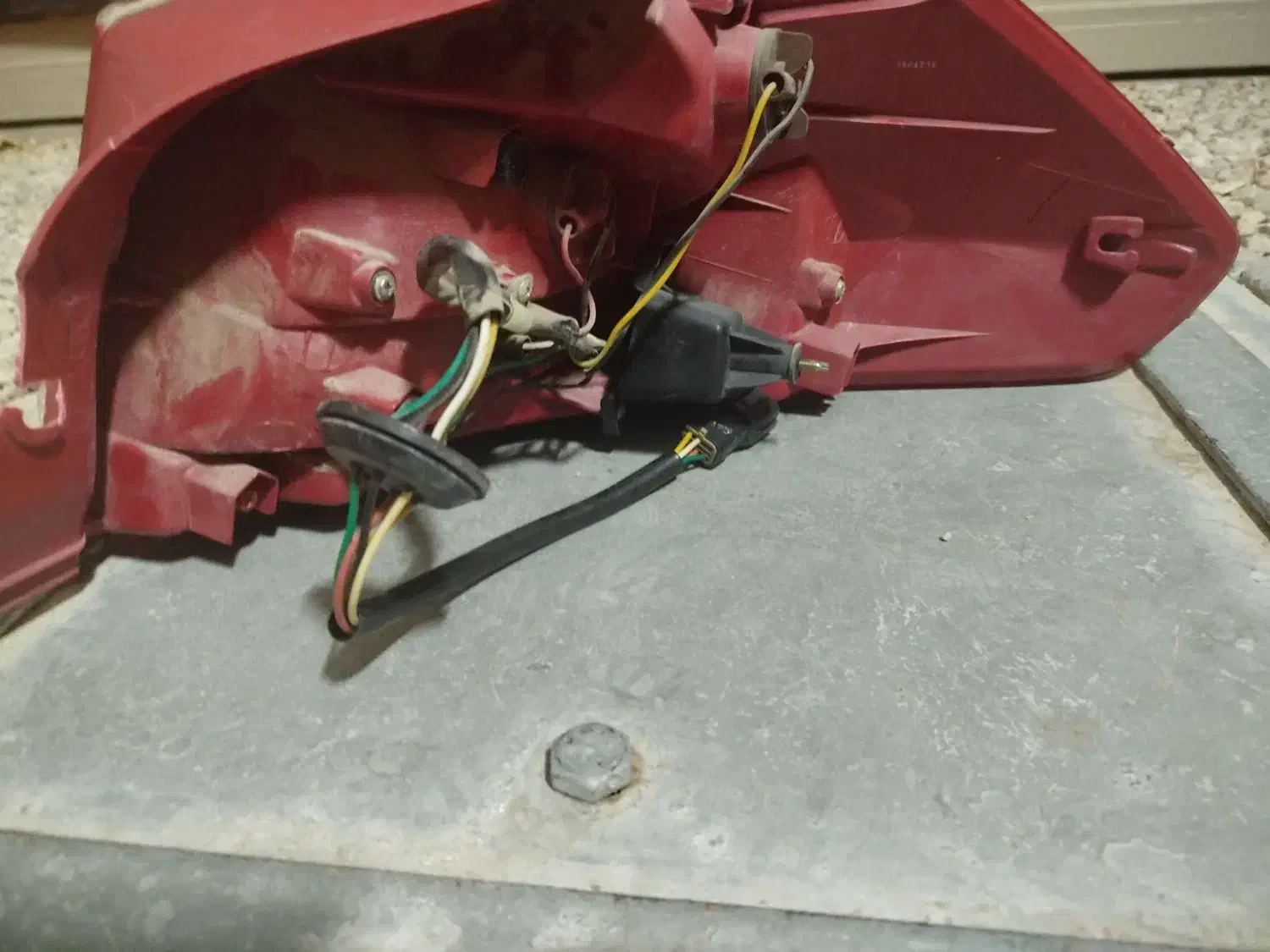 چراغ خطر سمت چپ ام وی ام 315|قطعات یدکی و لوازم جانبی|آباده, |دیوار