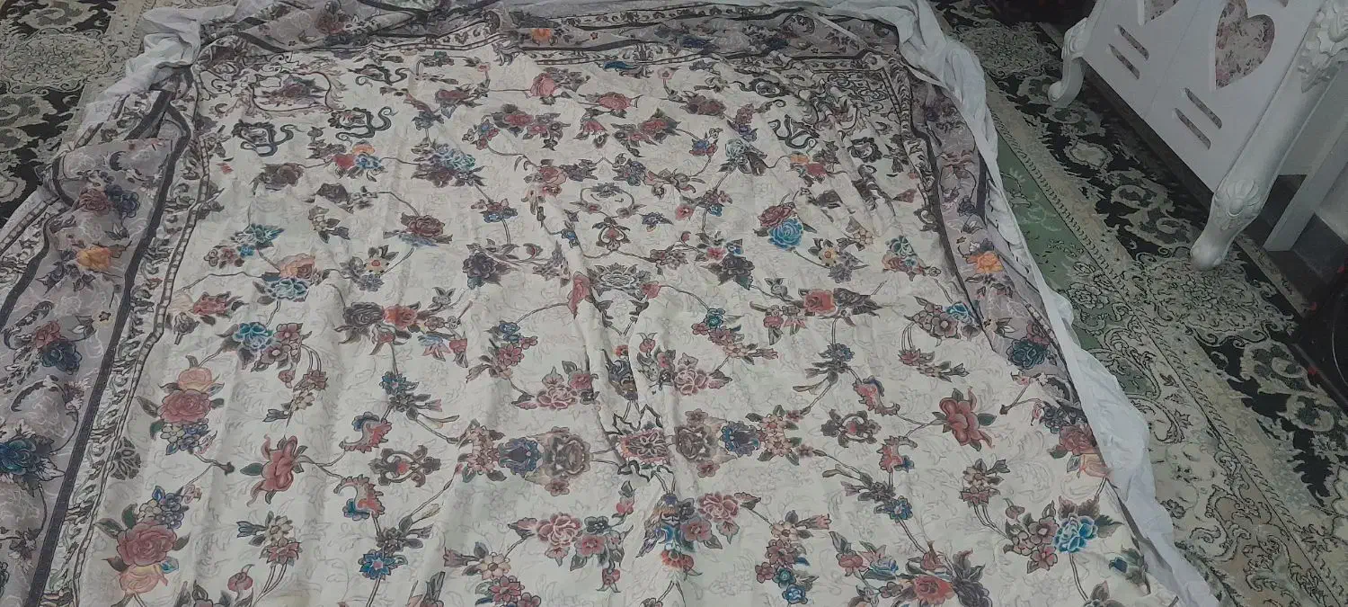 روفرشی کش دار|روفرشی|اهواز, کوی باهنر|دیوار