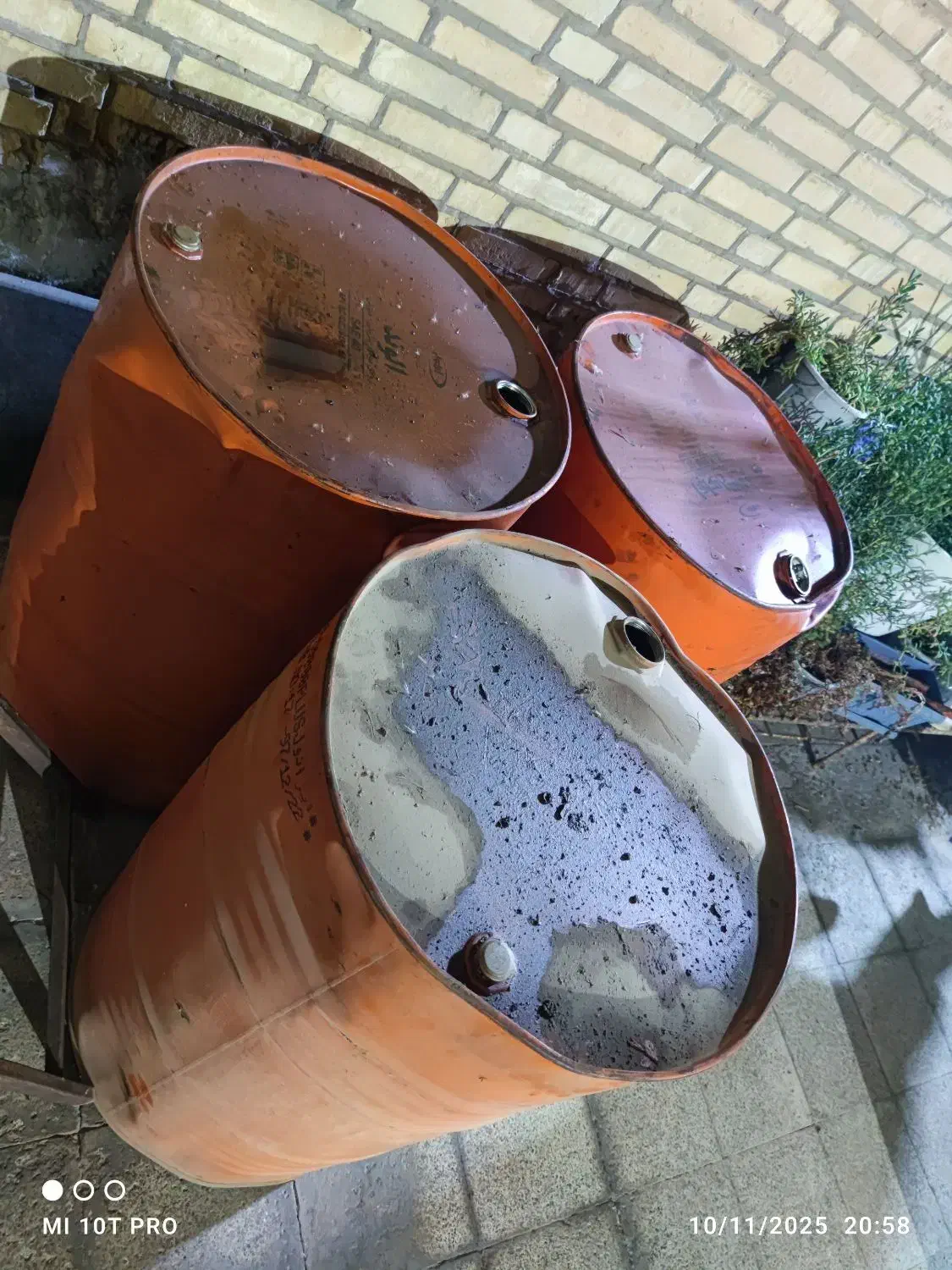 بشکه آهنی ( درام )|مصالح و تجهیزات ساختمان|امیدیه, |دیوار